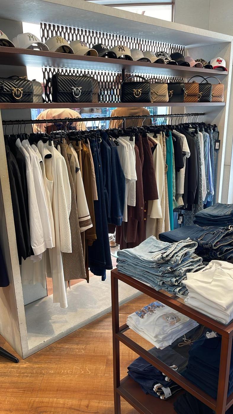 CORNER Boutique — foto 2